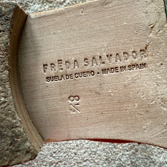 Freda Salvador Chelsea Loafer Boots - Picture 9 of 9